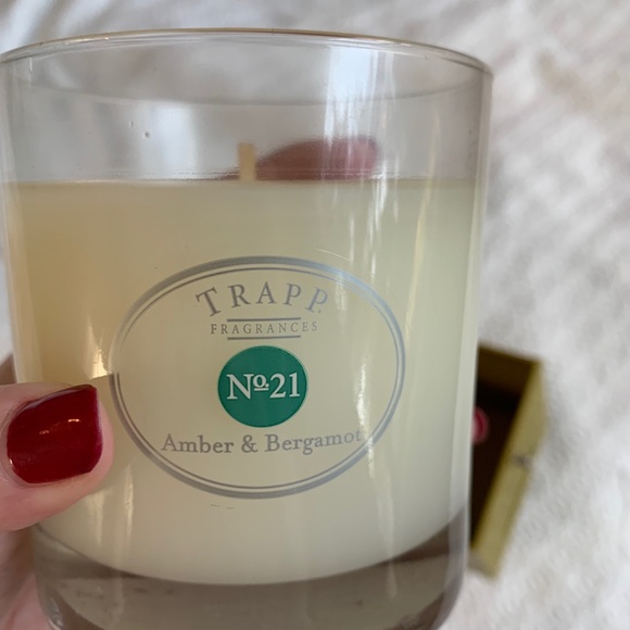 New Trapp Fragrances Amber Bergamot Candle spring - Picture 3 of 4